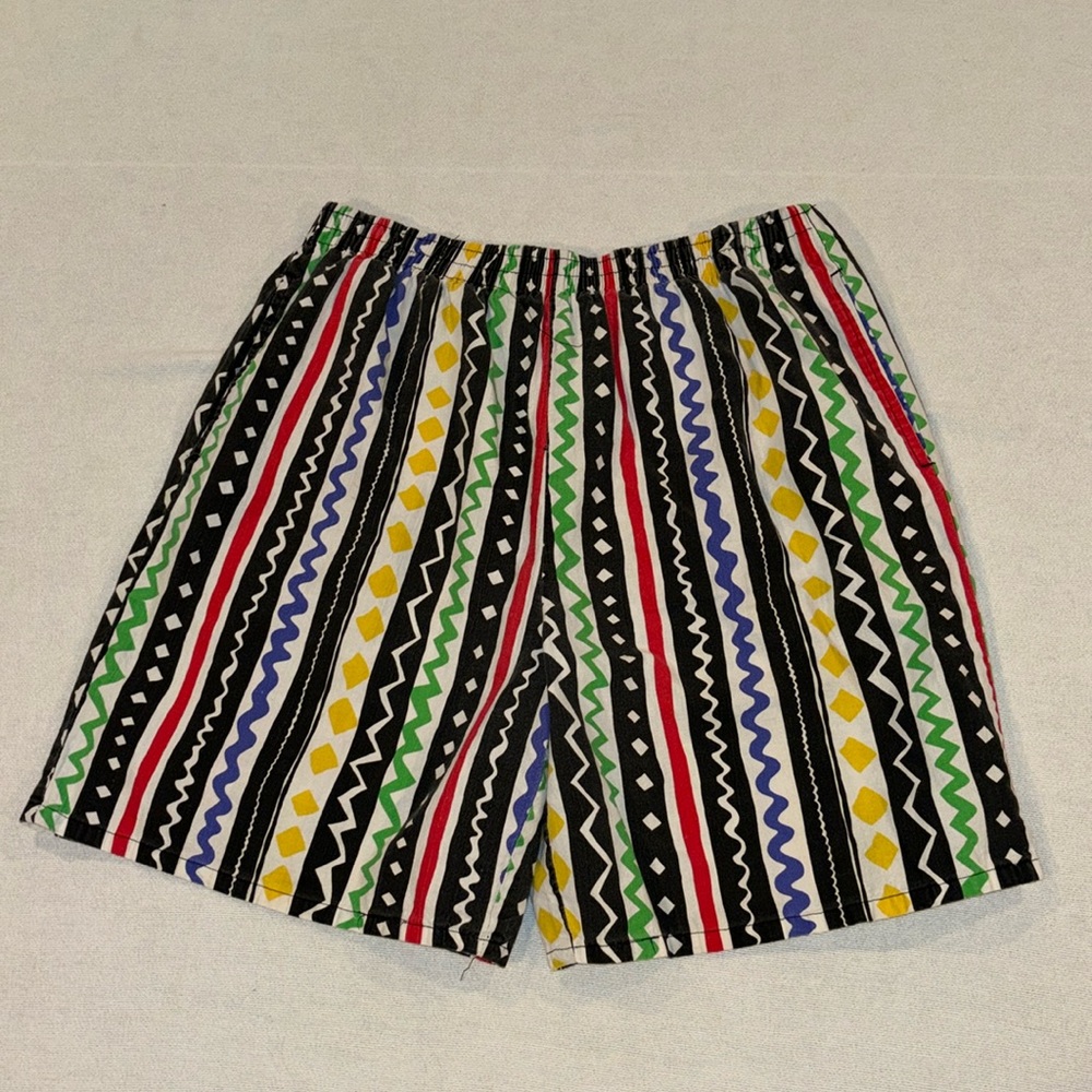 Marissa! Vintage Men’s Multicolored Striped  80’s Shorts Size L